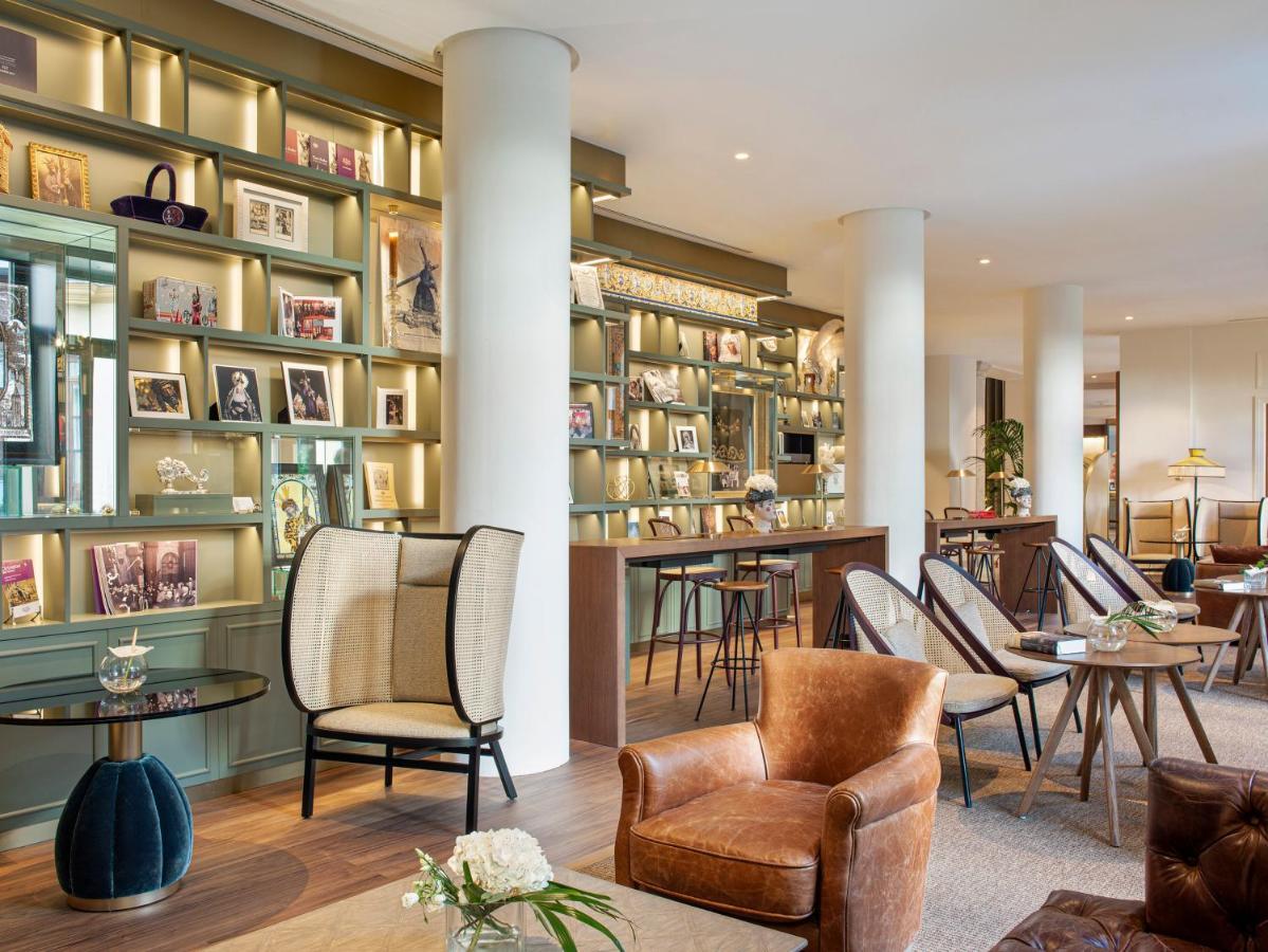 Hotel Colón Gran Meliá - The Leading Hotels of the World Siviglia Esterno foto The Library at The Ivy Collection