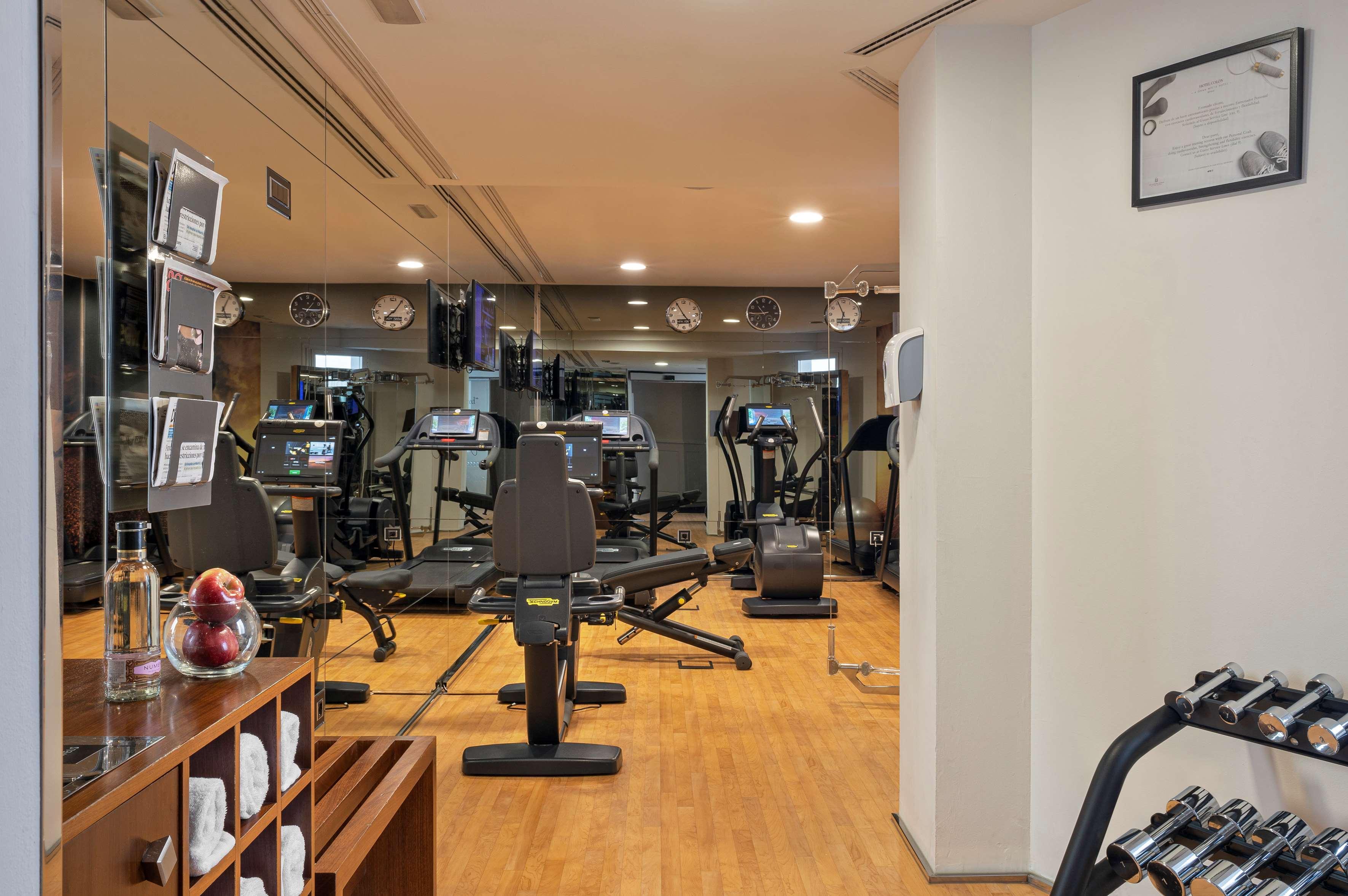 Hotel Colón Gran Meliá - The Leading Hotels of the World Siviglia Esterno foto The gym at the hotel