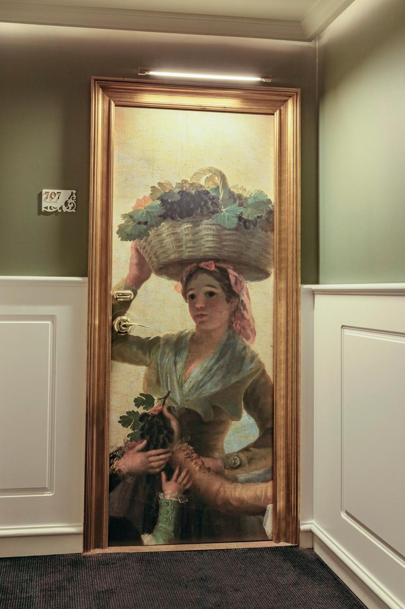 Hotel Colón Gran Meliá - The Leading Hotels of the World Siviglia Esterno foto A painting by Charles Sprague Pearce