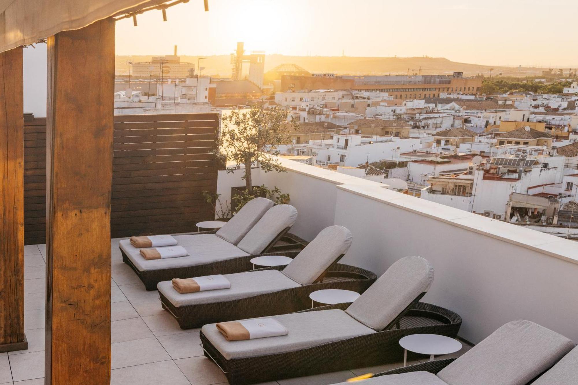 Hotel Colón Gran Meliá - The Leading Hotels of the World Siviglia Esterno foto